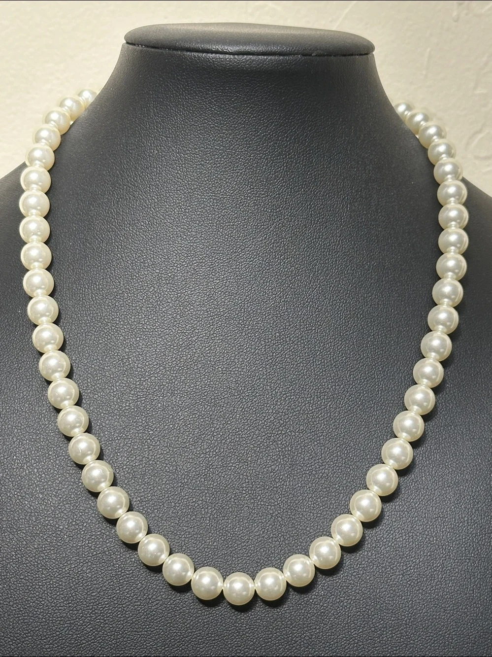 Classic Faux White 8.2mm Pearl Single Strand Necklace